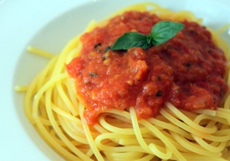 Classic Marinara Sauce - © www.melecotte.com