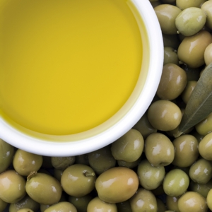 Olive Oil - © saucefinefoods.com