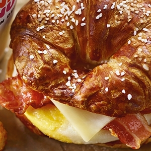 Pretzel Croissant Breakfast Sandwich - Detail - © 2017 Dunkin Donuts