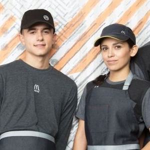 New McDonalds Uniforms - Detail - © 2017 McDonalds