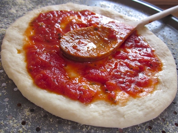 Pizza Sauce - © budgetbytes.com