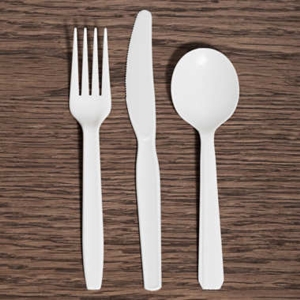 Plastic Cutlery - © pixel.nymag.com