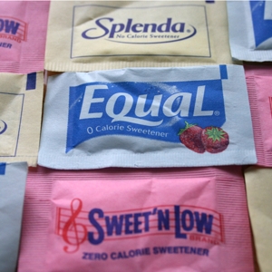 Artificial Sweeteners - © cravebits.com