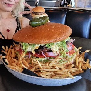 OMG Burger - Detail - © FoodBeast