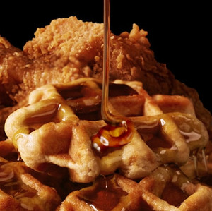 KFC Chicken & Waffles - Detail - © KFC