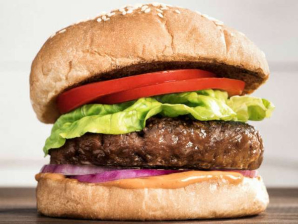 Beyond Meat Burger - © Beyond Meat