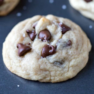 Chocolate Chip Cookie - sm - © ihearteating.com