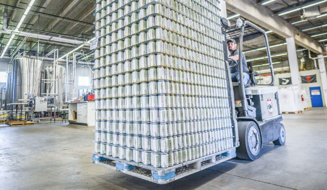 Beer Cans Headed To The Filling Line - © 2020 brewersassoc