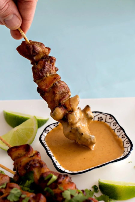 Satay Skewers with Peanut Sauce - © Aonymous