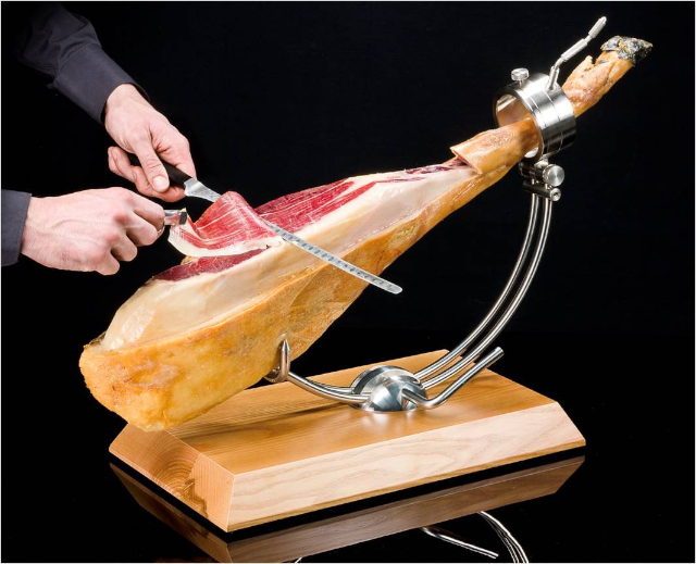 Iberian Ham - Pata Negra - © amazon.com