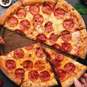 Pepperoni Pizza - © thehansindia.com