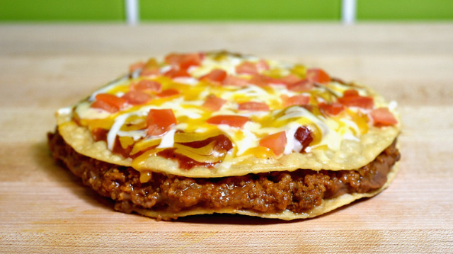 Taco Bell Mex Pizza - © 2021 Taco Bell