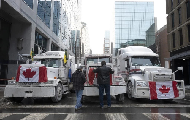 Truckers Blocade Ottawa - © Adrian Wyld - Canadian Pres