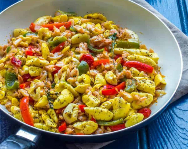 Akee and Saltfish - © thatgirlcookshealthy.com