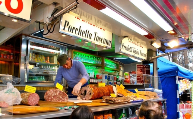 Roman Porchetta Stall - © zero.the.hero via Flickr