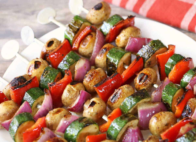 Balsamic Veggie Kebabs - healthyrecipesblogs.com