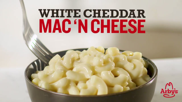 White Mac 'N Cheese - © 2023 Arby's