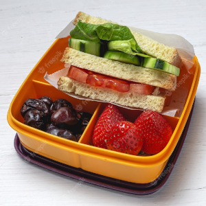 Plastic sandwich box - © via FreePix