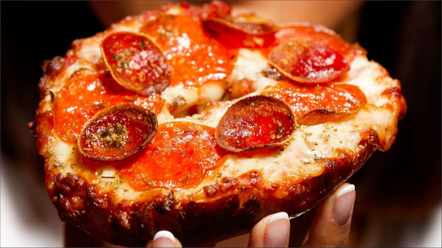BNY Pizza Bagel - © 2024 - Pizza Hut