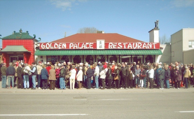Golden Palace Line - © 2024 - kinki.ca