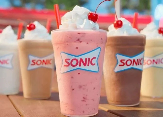 Shakes - © 2024 - SONIC