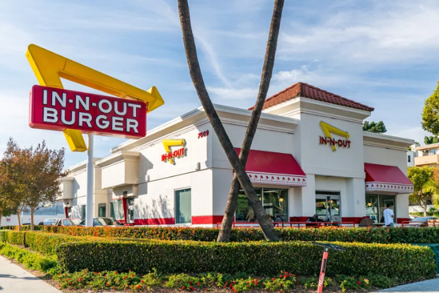 In-N-Out Store - © 2024 - Aaron P. via Bauer-Griffin