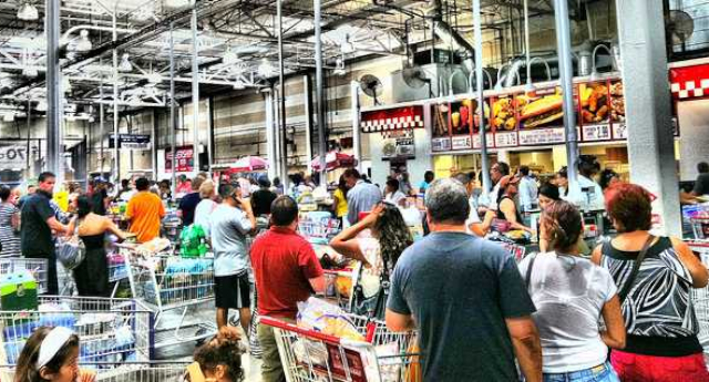 COSTCO Chaos - © 2013 miamism via Flickr