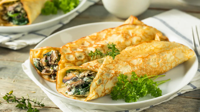 No-Fail Crepes - © 2024 Brent Hofacker via Adobe Stock