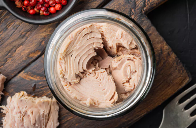Canned Tuna - © 2023 cleanplates.com