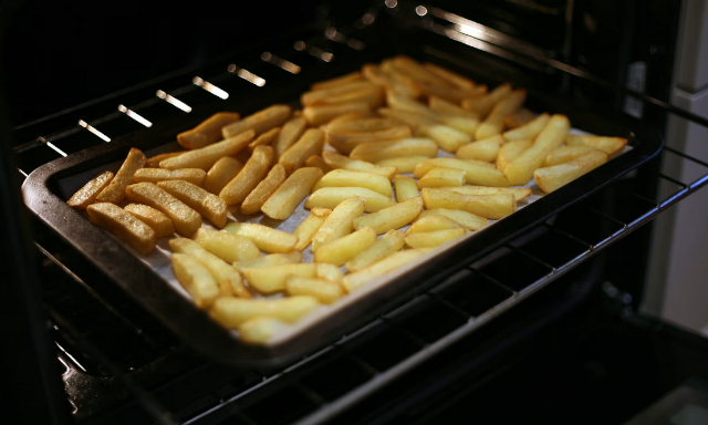 Oven-Baked Fries - © 2025 Mob Images