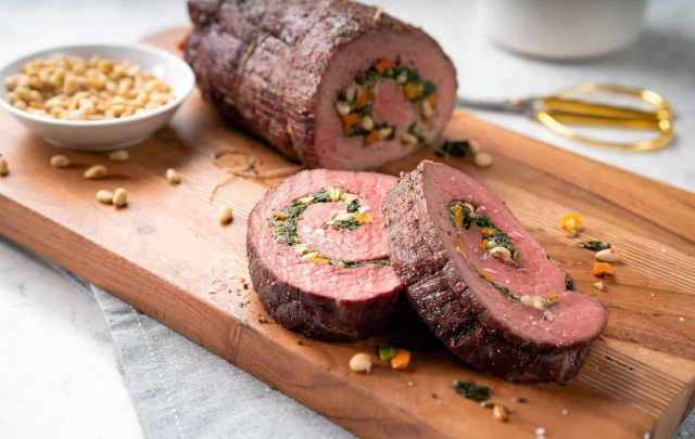 Rolled Roast - © 2023 thinkbeef.ca