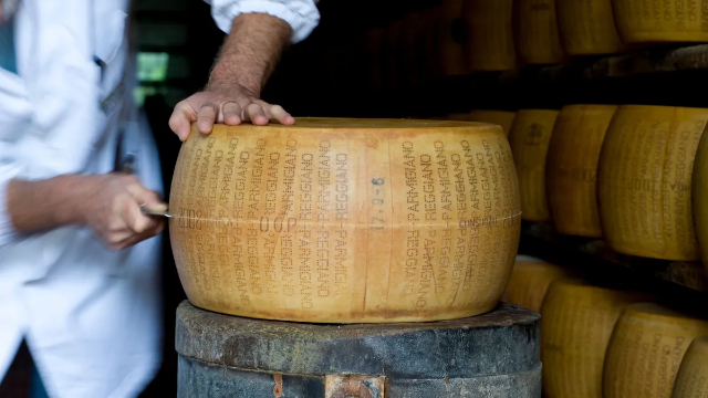 Parmiggiano Reggiano - © 2023 Parmigiano Reggiano Consortium
