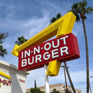 In-N-Out Sign - © 2025 In-N-Out