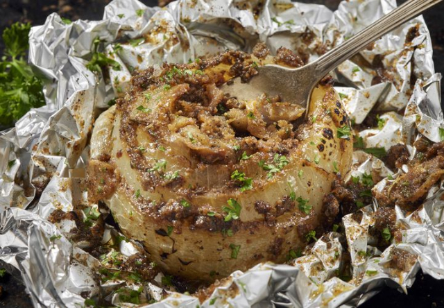 Onion Boil - © 2025 LauriPatterson