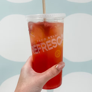 Taco Bell Refrescas - 300 - © 2025 Amanda Mactas