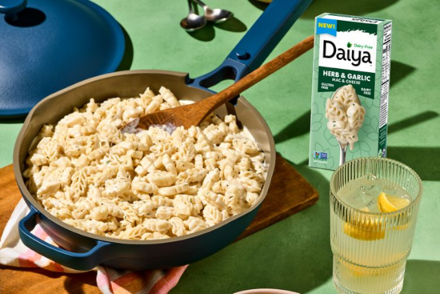 Herb & Garlic Mac & Cheese - © 2025 Dayia.jpg