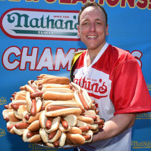 Joey Chestnut Nathan's - 70.5 - © 2025 Erik Pendzich