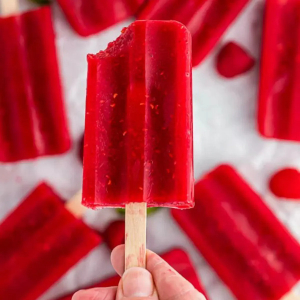 Raspberry Popsickle - © 2024 dessertsonadime.com