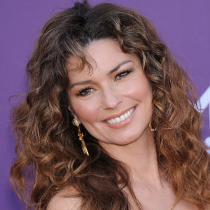 Shania - © 2025 DFree