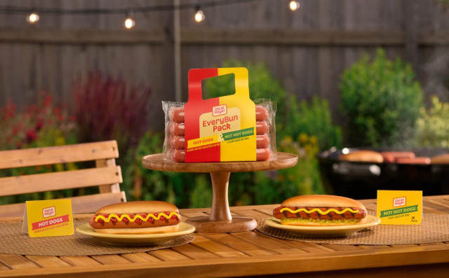 Beef and Veggie Dog Every Bun Pack - © 2025 Oscar Mayer