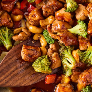Simple Chicken Stir-Fry - 300 - © 2025 Ryan Liebe