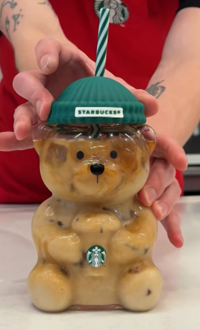 Bearista Cup - © 2025 Starbuck's
