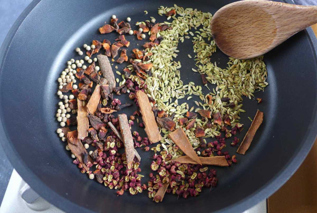 Toasting Spices - © 2022 Wei Guo