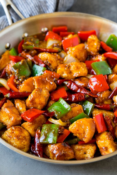 Szechuan Chicken - © 2020 Dinner At The Zoo