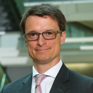 Sylvain Charlebois - Mug - © 2019 cifst.ca