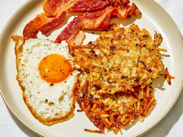 Chef Hash Browns - © 2026 Antonis Achilleos