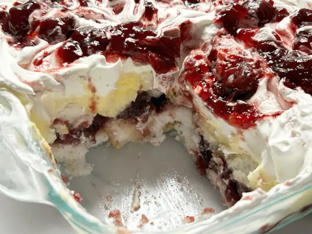 Heaven On Earth Cake - 640 - © 2026 Celia Funderburg