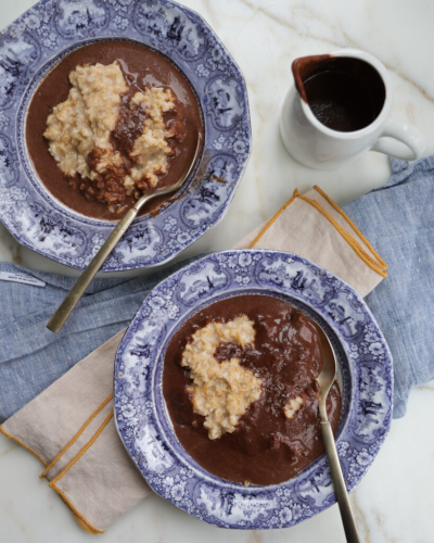 Chocolate Oatmal - © 2026 Justine Doiron