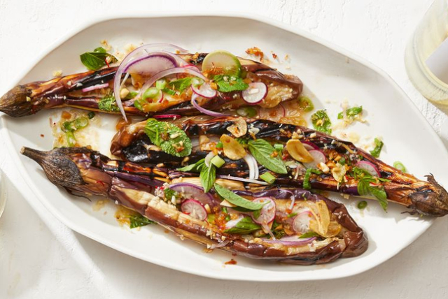 Fairy Tale Eggplant - © 2020 Tara Donne