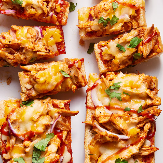 Garlic Bread Pizza - © 2024 RACHEL VANNI